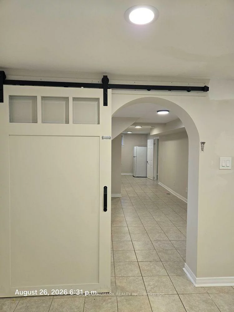 98, Newton, Newtonbrook East, Toronto