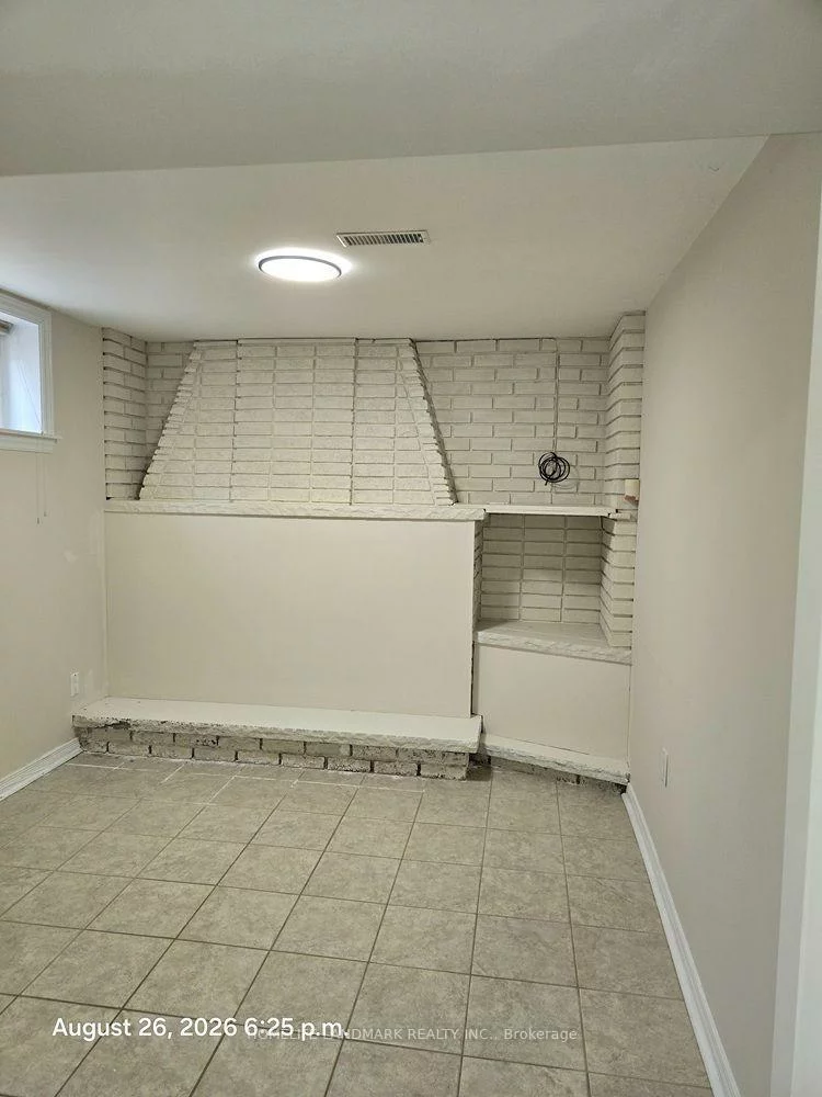 98, Newton, Newtonbrook East, Toronto