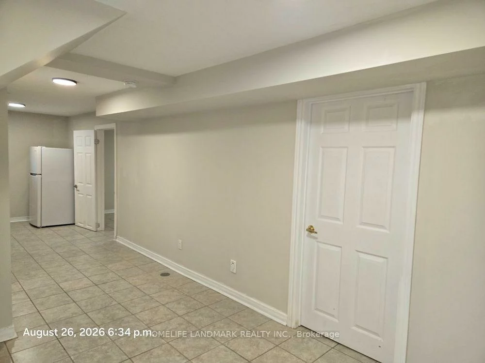 98, Newton, Newtonbrook East, Toronto