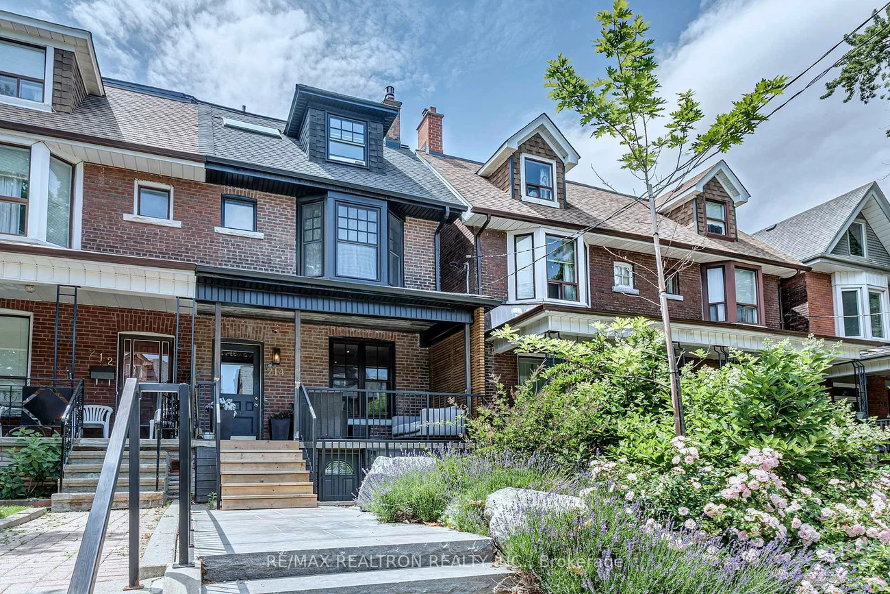 214, Grace, Palmerston-Little Italy, Toronto