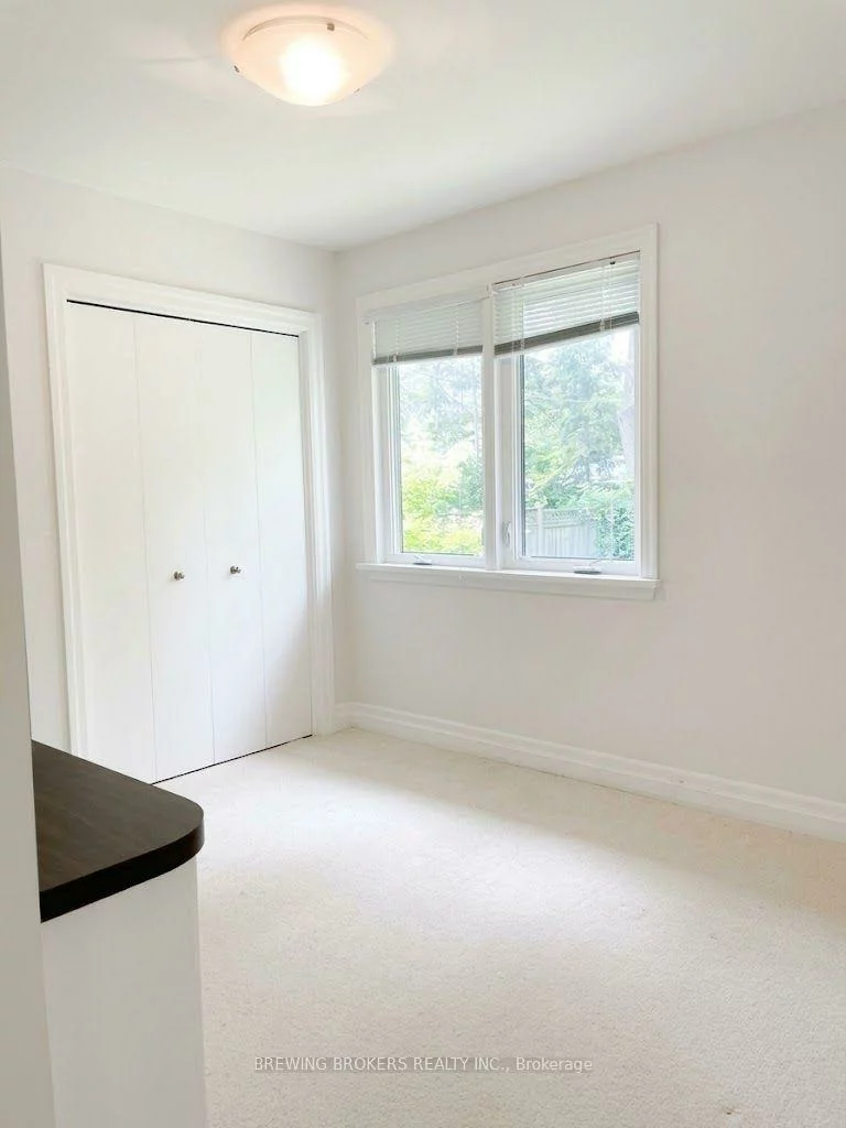 48, Wynn, Willowdale West, Toronto