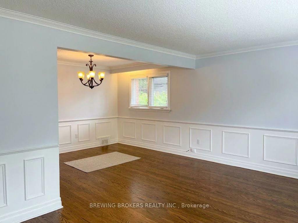 48, Wynn, Willowdale West, Toronto