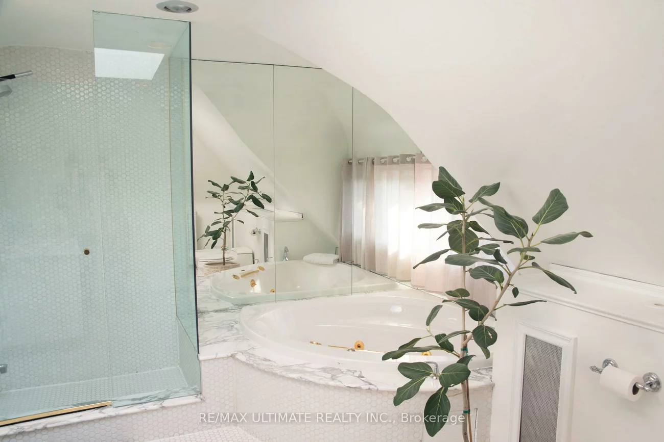 25, Chicora, Annex, Toronto