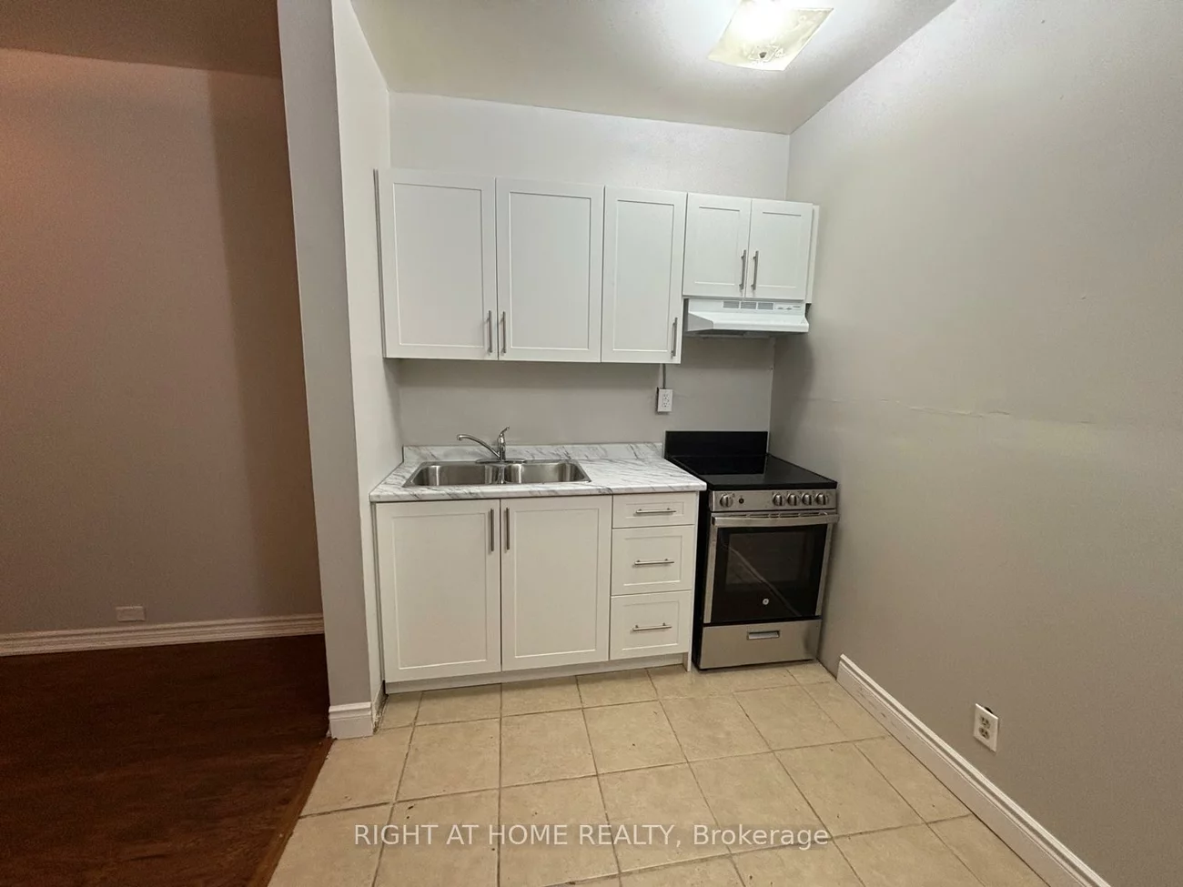 505, Oakwood, Oakwood Village, Toronto