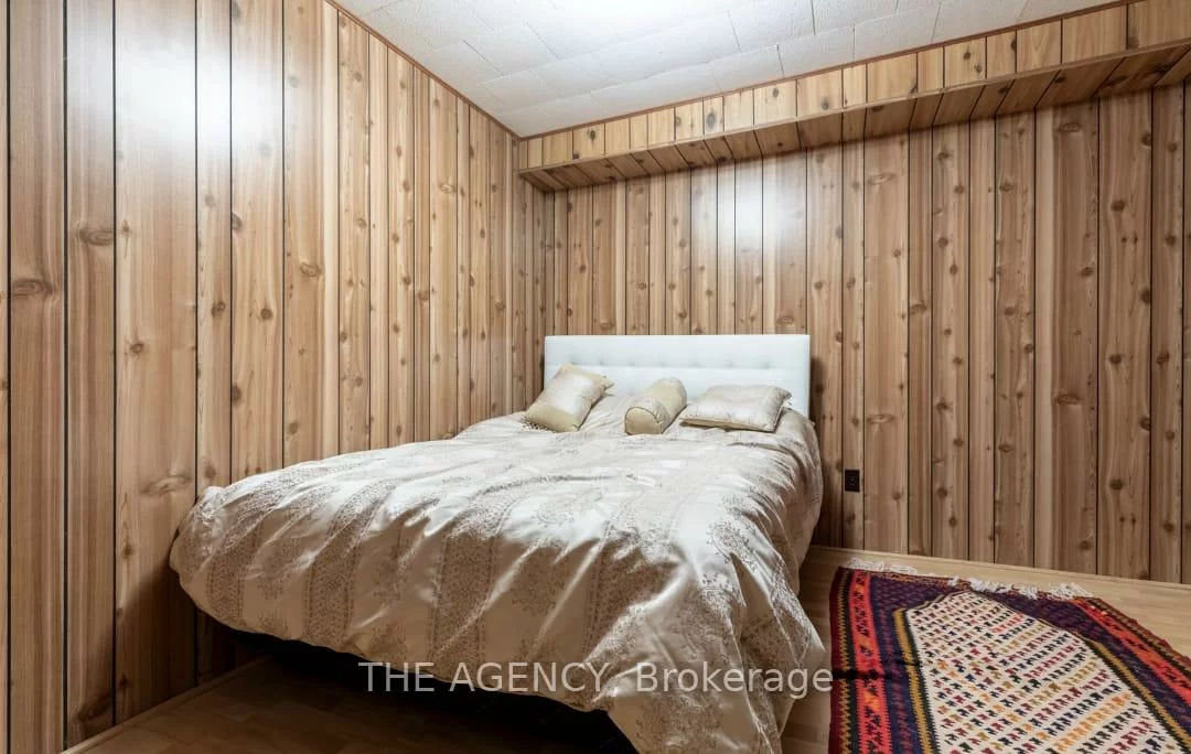 124, Van Horne, Don Valley Village, Toronto