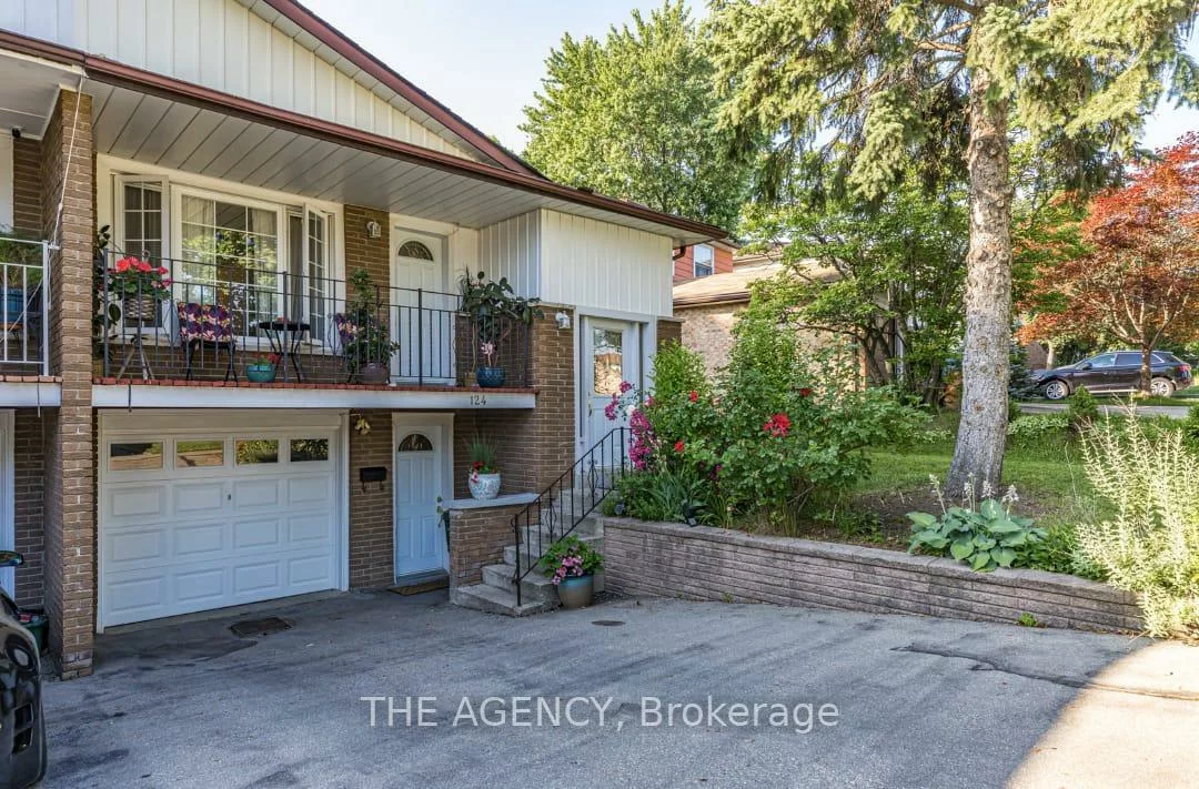 124, Van Horne, Don Valley Village, Toronto