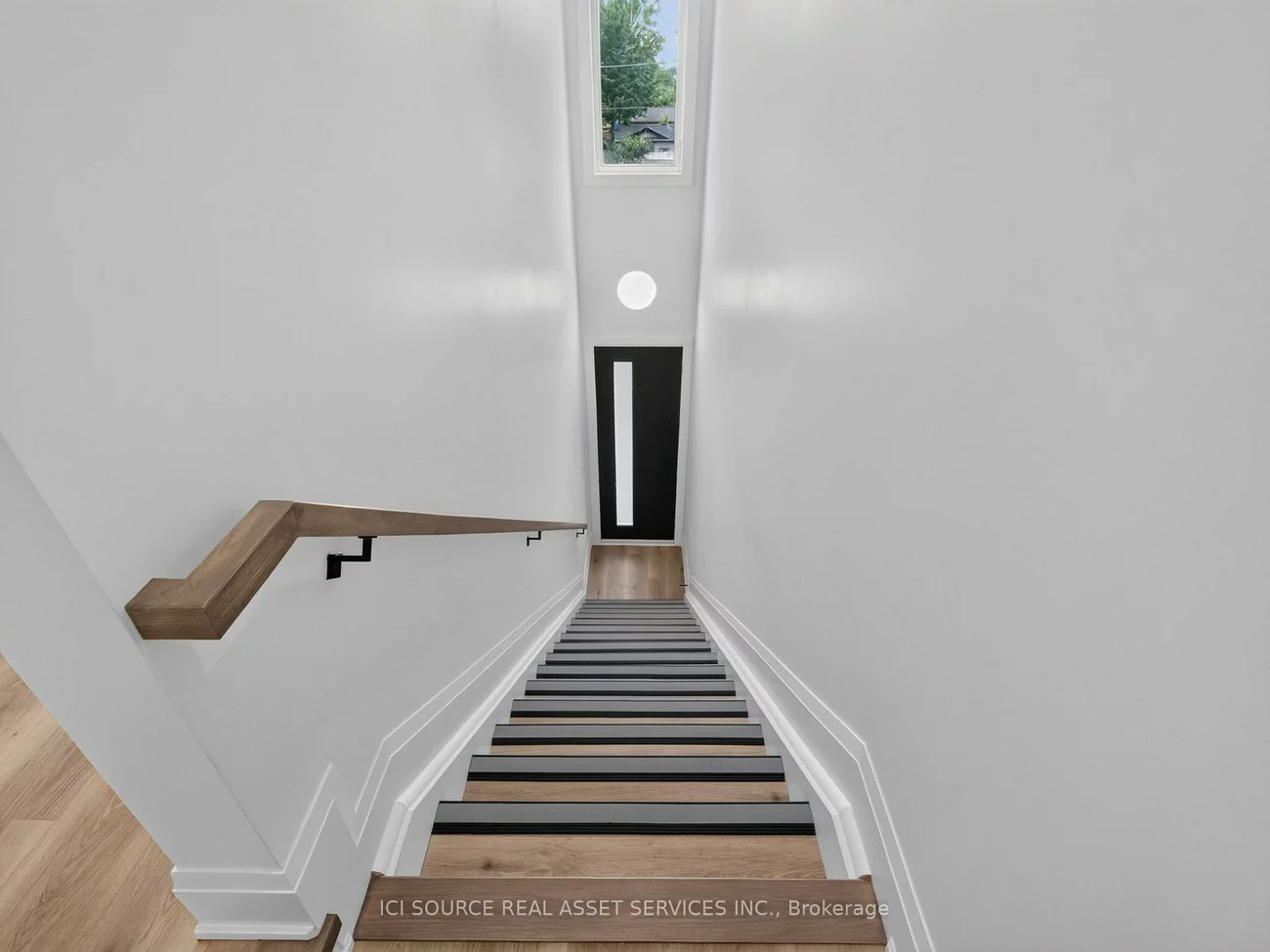28, Norcross, Clanton Park, Toronto
