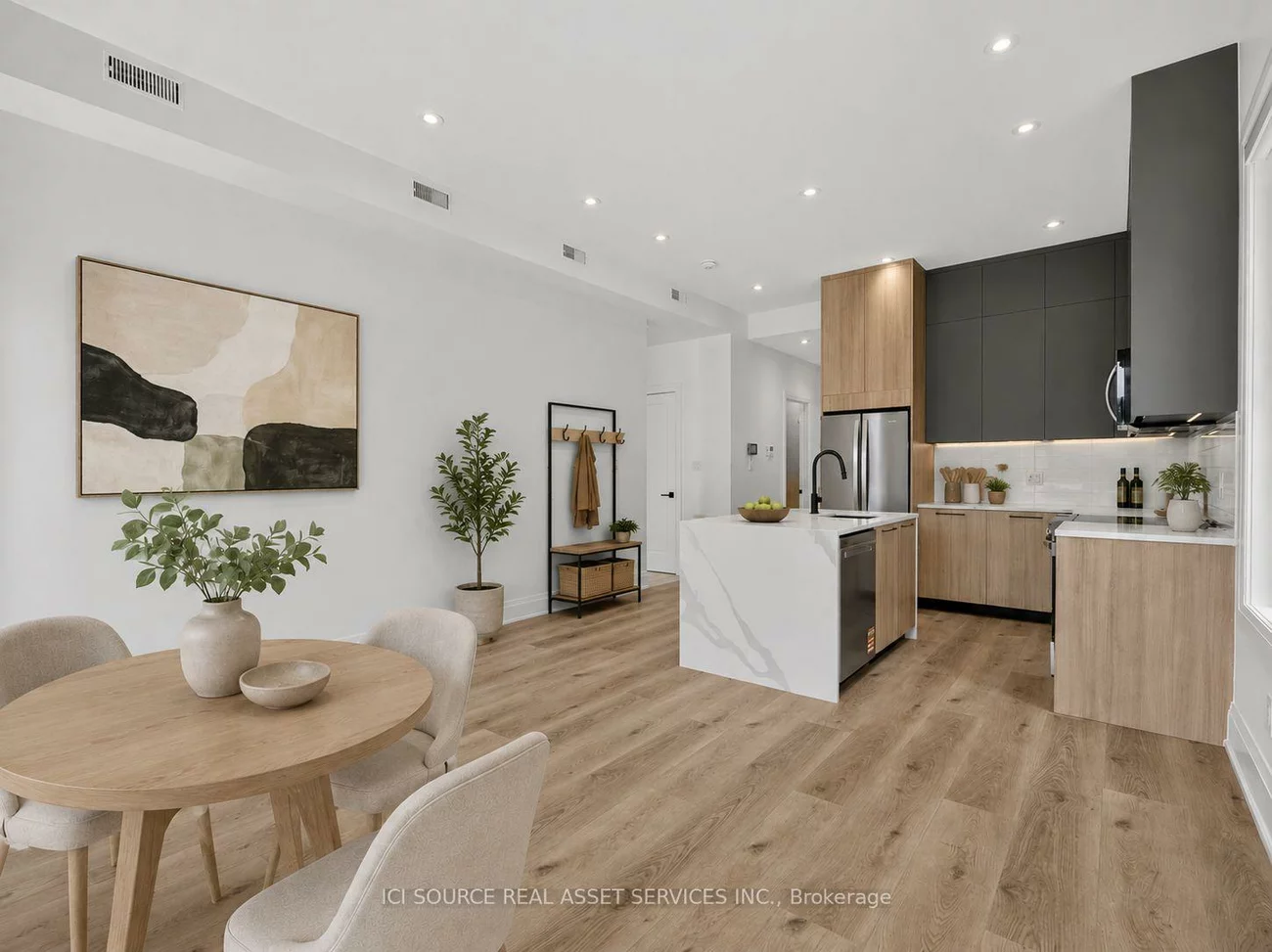 28, Norcross, Clanton Park, Toronto