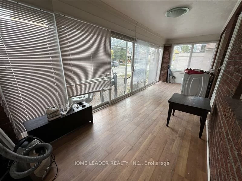 23, Franklin, Lansing-Westgate, Toronto