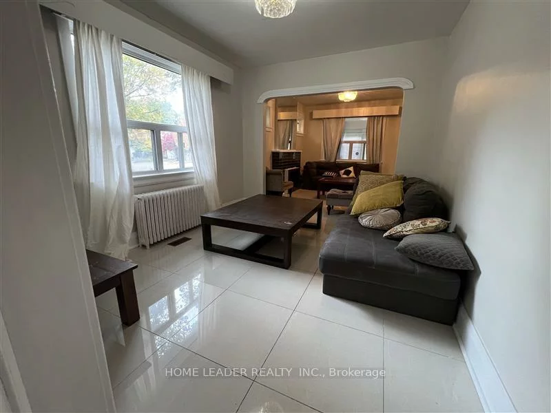 23, Franklin, Lansing-Westgate, Toronto