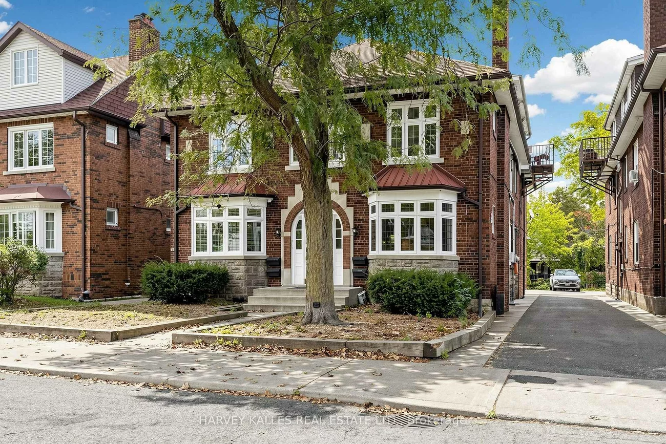 163, Highbourne, Yonge-Eglinton, Toronto