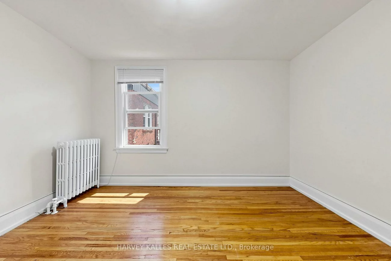 163, Highbourne, Yonge-Eglinton, Toronto