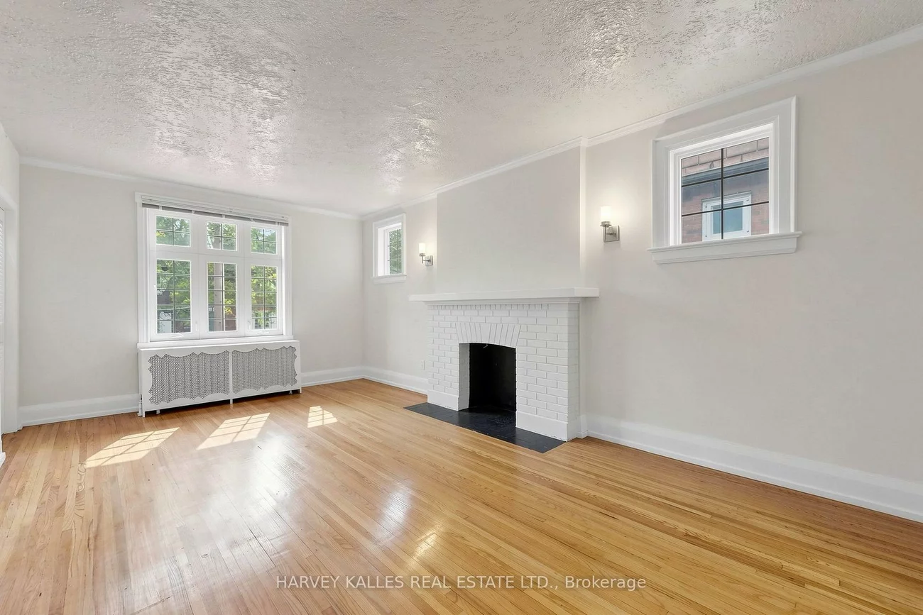 163, Highbourne, Yonge-Eglinton, Toronto