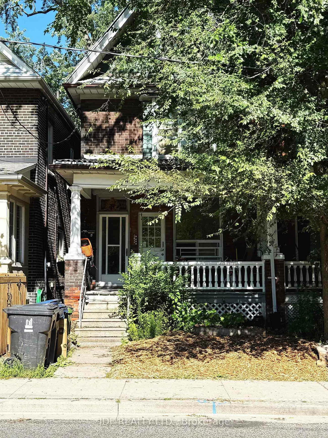 383, Lansdowne, Dufferin Grove, Toronto