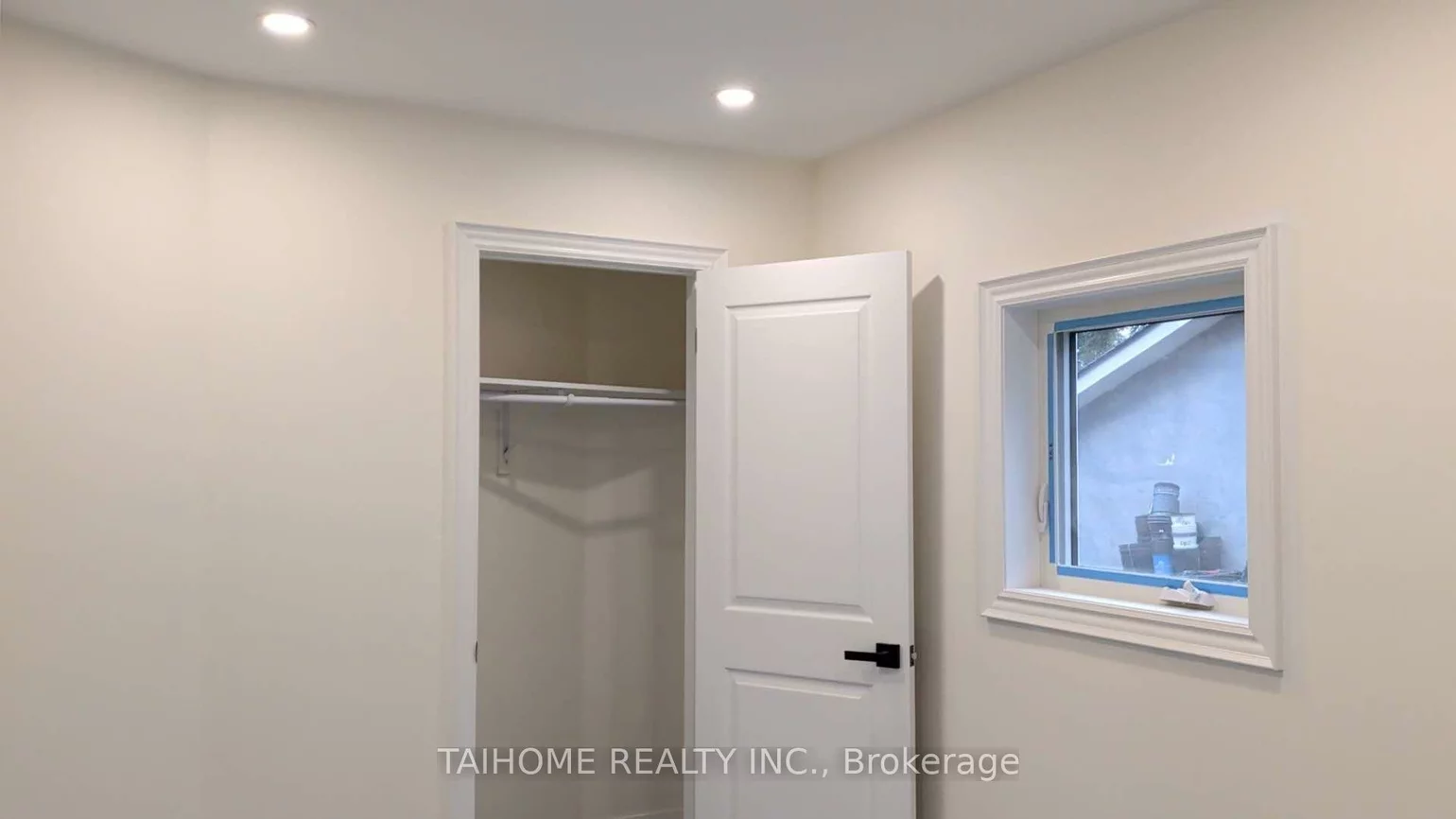 15, Merredin, Banbury-Don Mills, Toronto