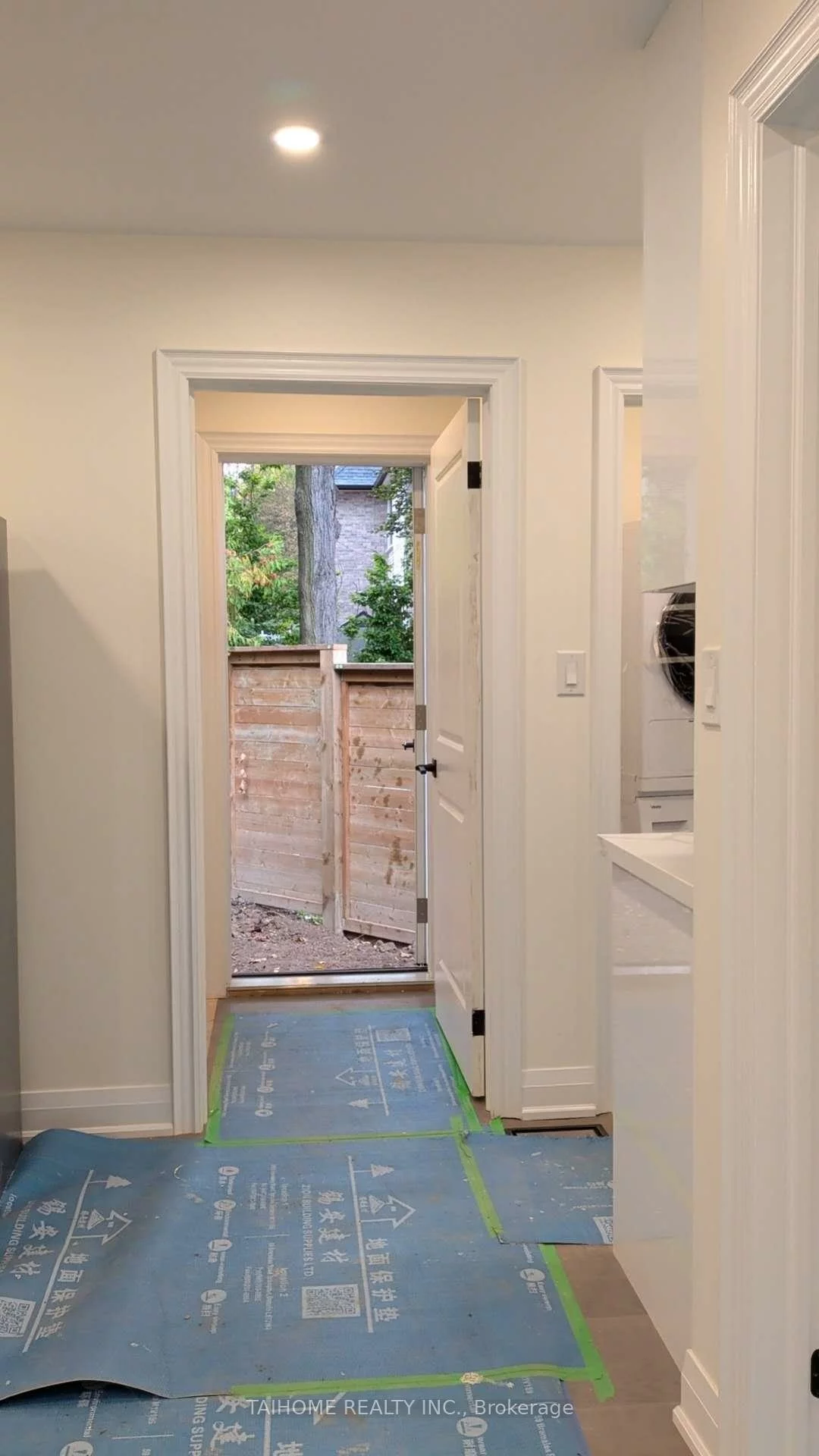 15, Merredin, Banbury-Don Mills, Toronto