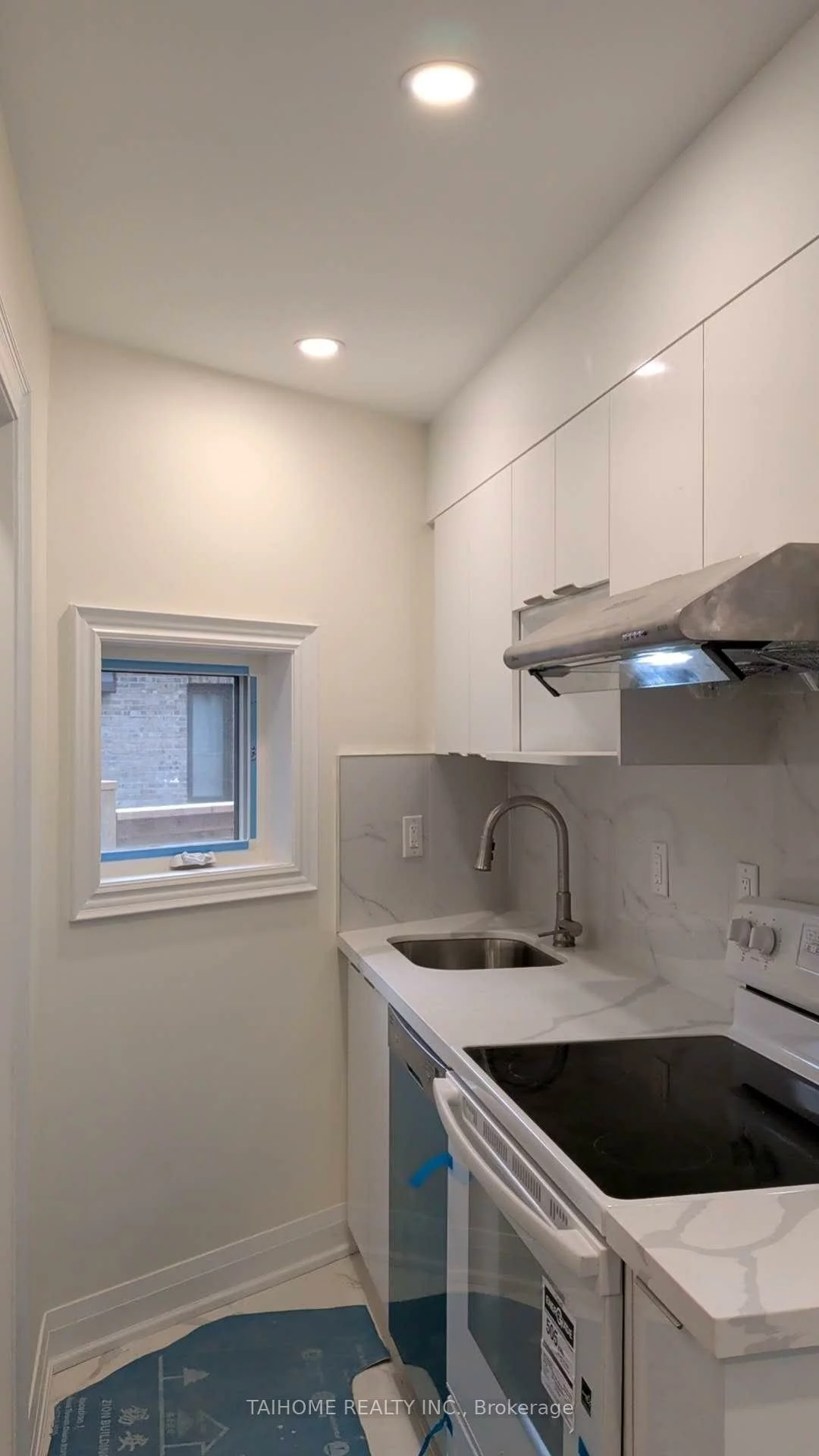 15, Merredin, Banbury-Don Mills, Toronto