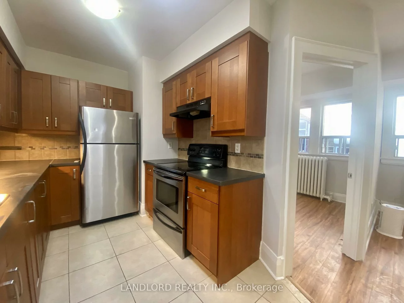 341, St Clair, Casa Loma, Toronto