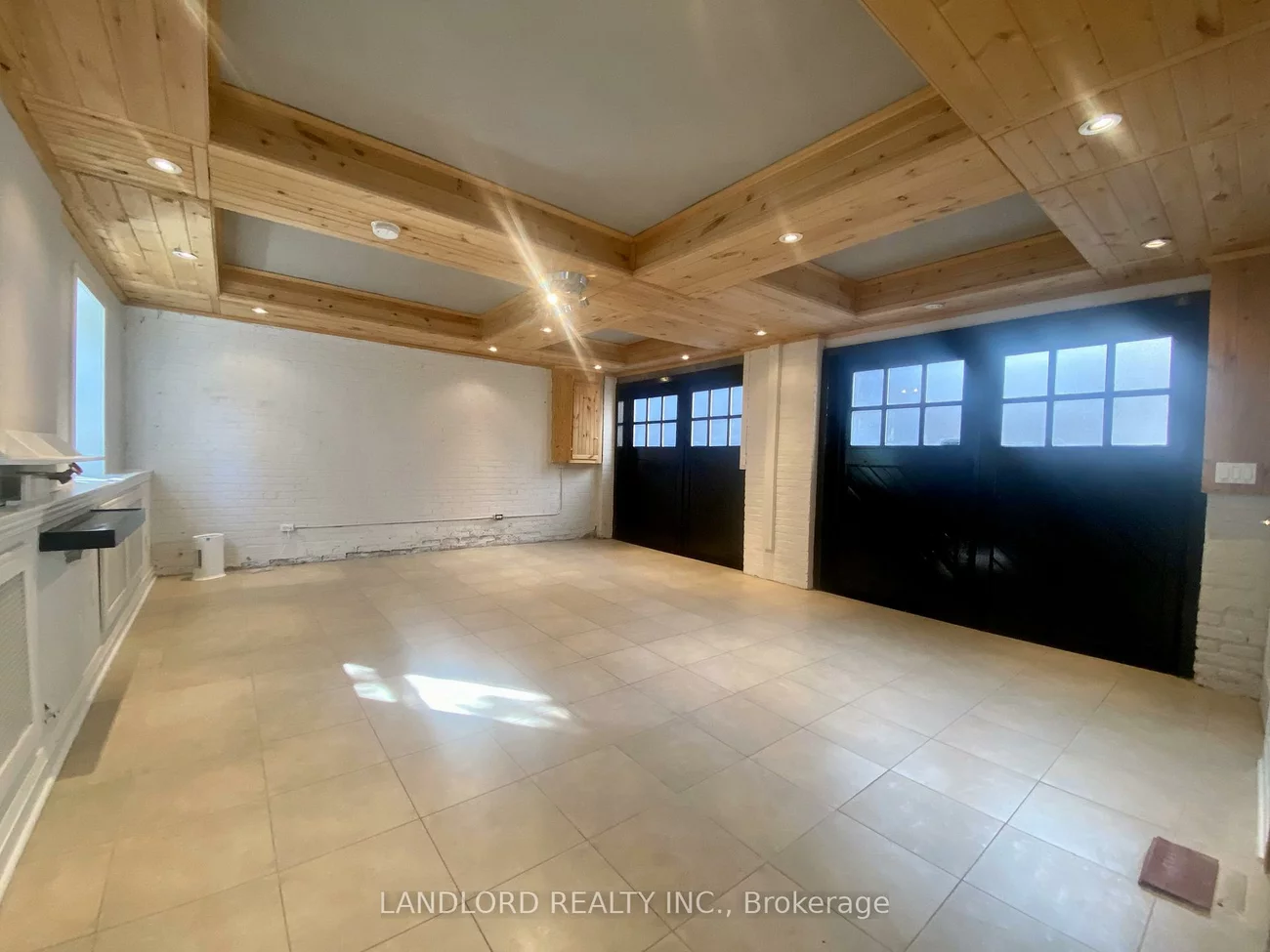 341, St Clair, Casa Loma, Toronto