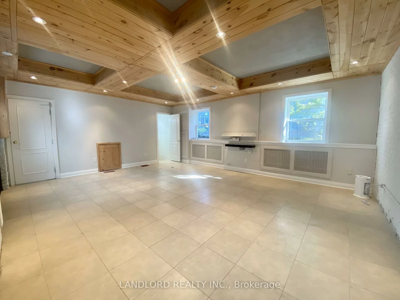 341, St Clair, Casa Loma, Toronto