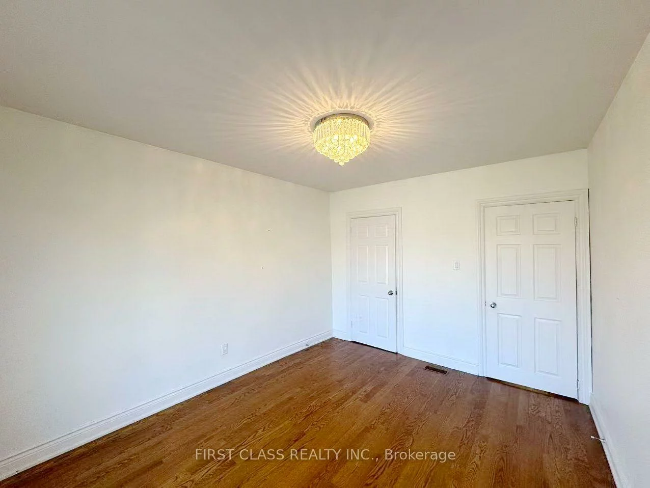 202, Goddard, Bathurst Manor, Toronto