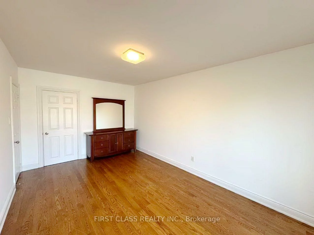 202, Goddard, Bathurst Manor, Toronto