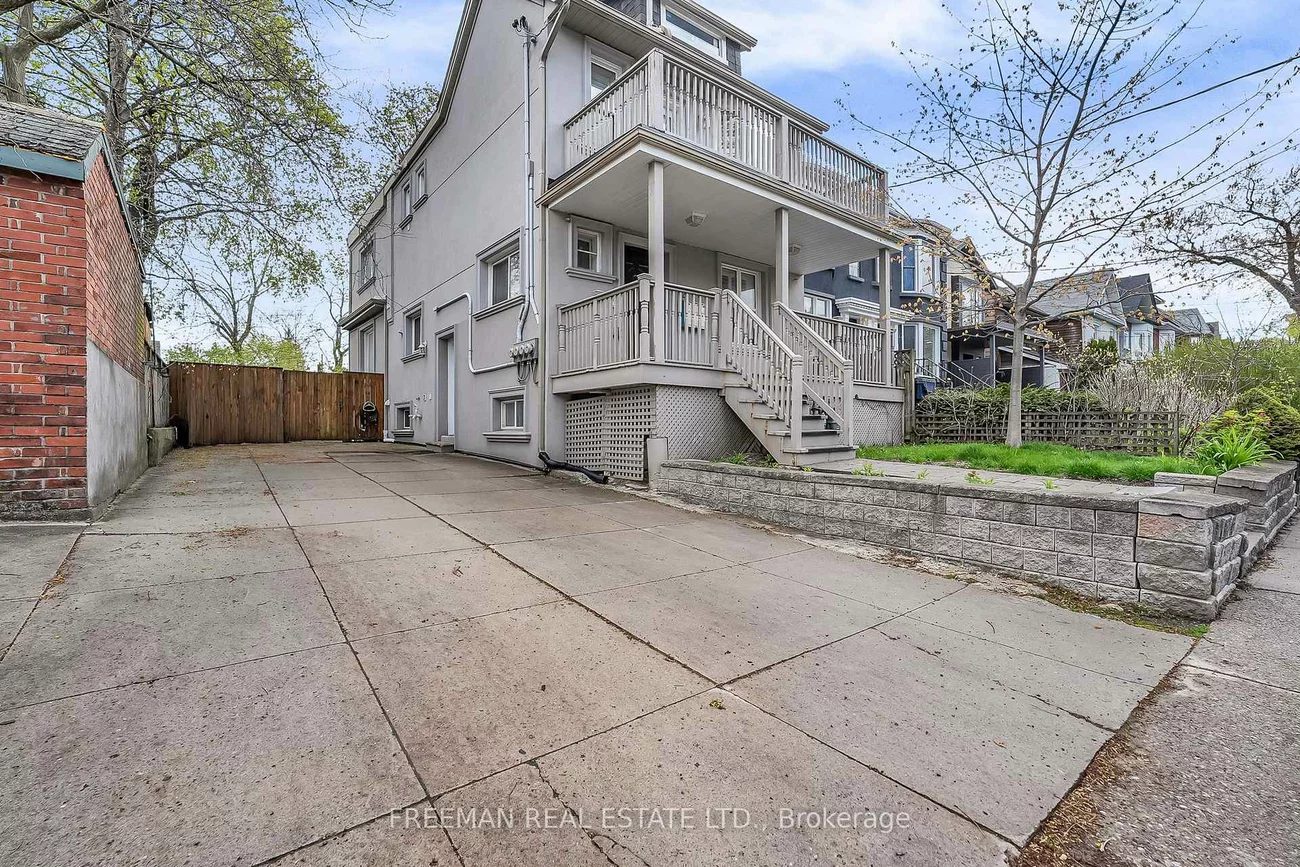 12, Arlington, Wychwood, Toronto