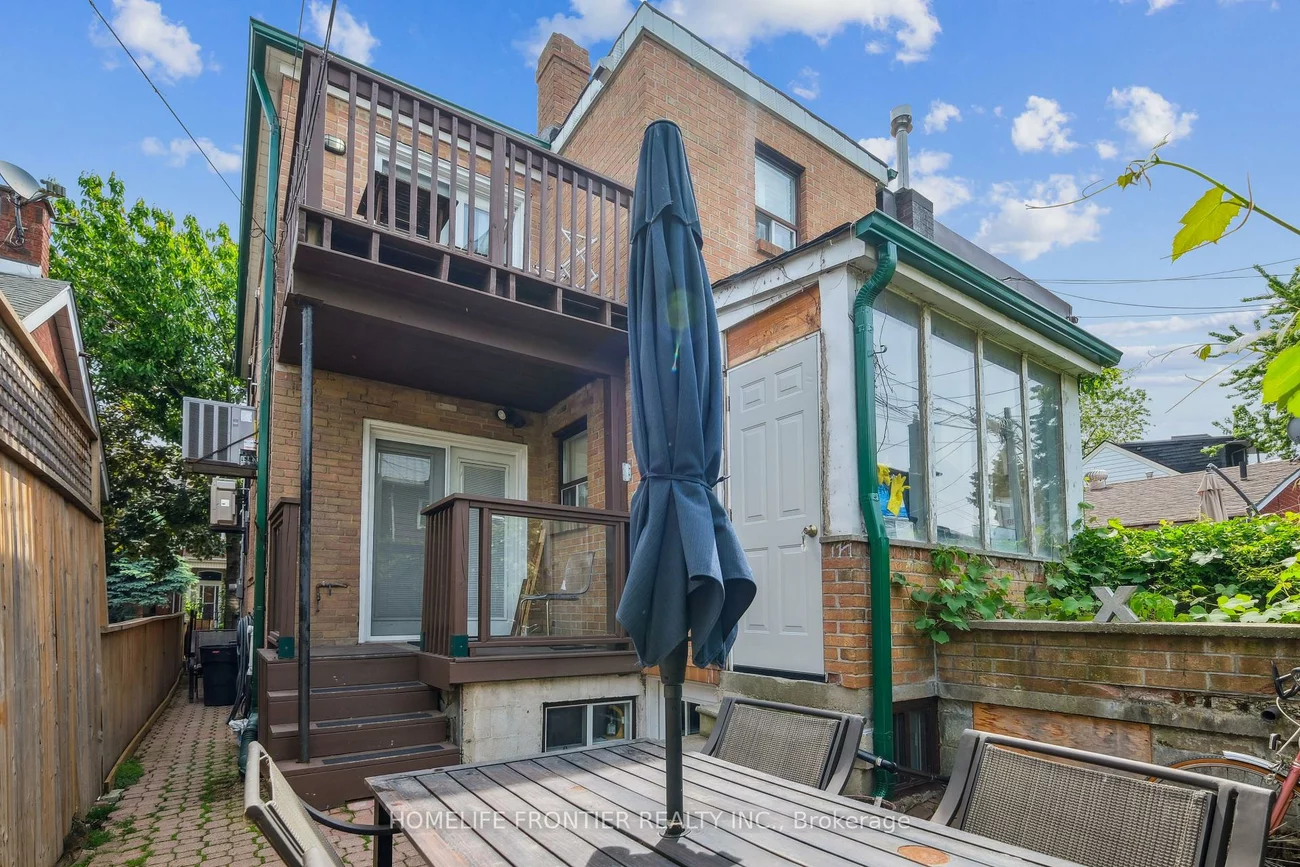122, Manning, Trinity-Bellwoods, Toronto