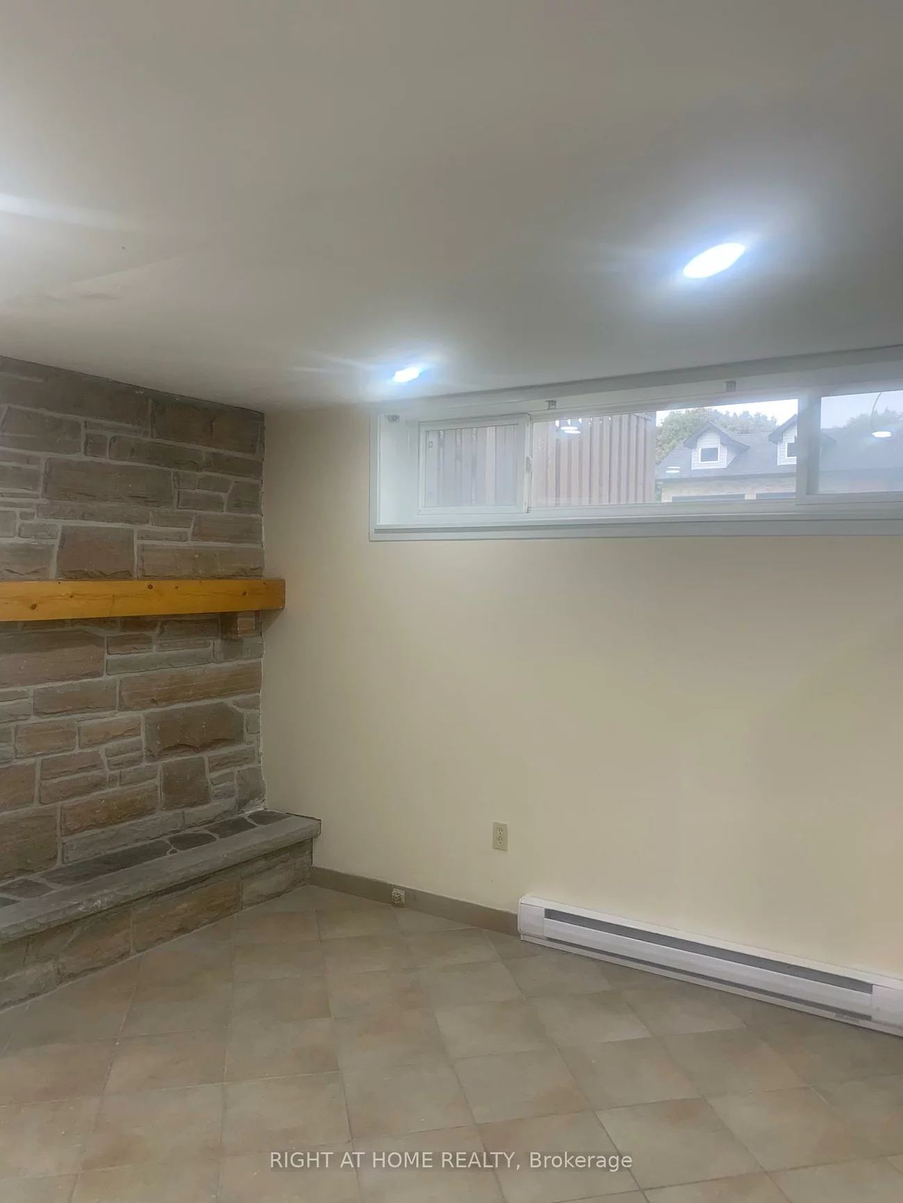 63, Pachino, Wexford-Maryvale, Toronto