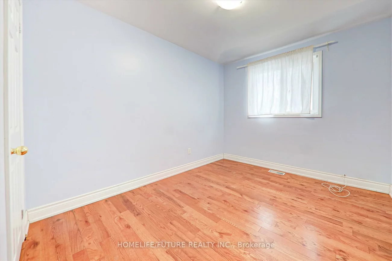 14, Griselda, Woburn, Toronto