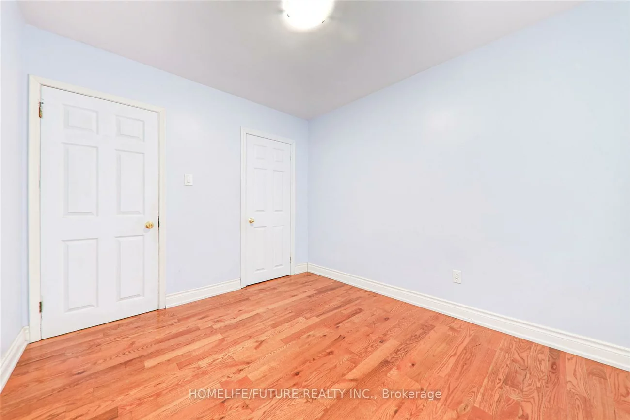 14, Griselda, Woburn, Toronto