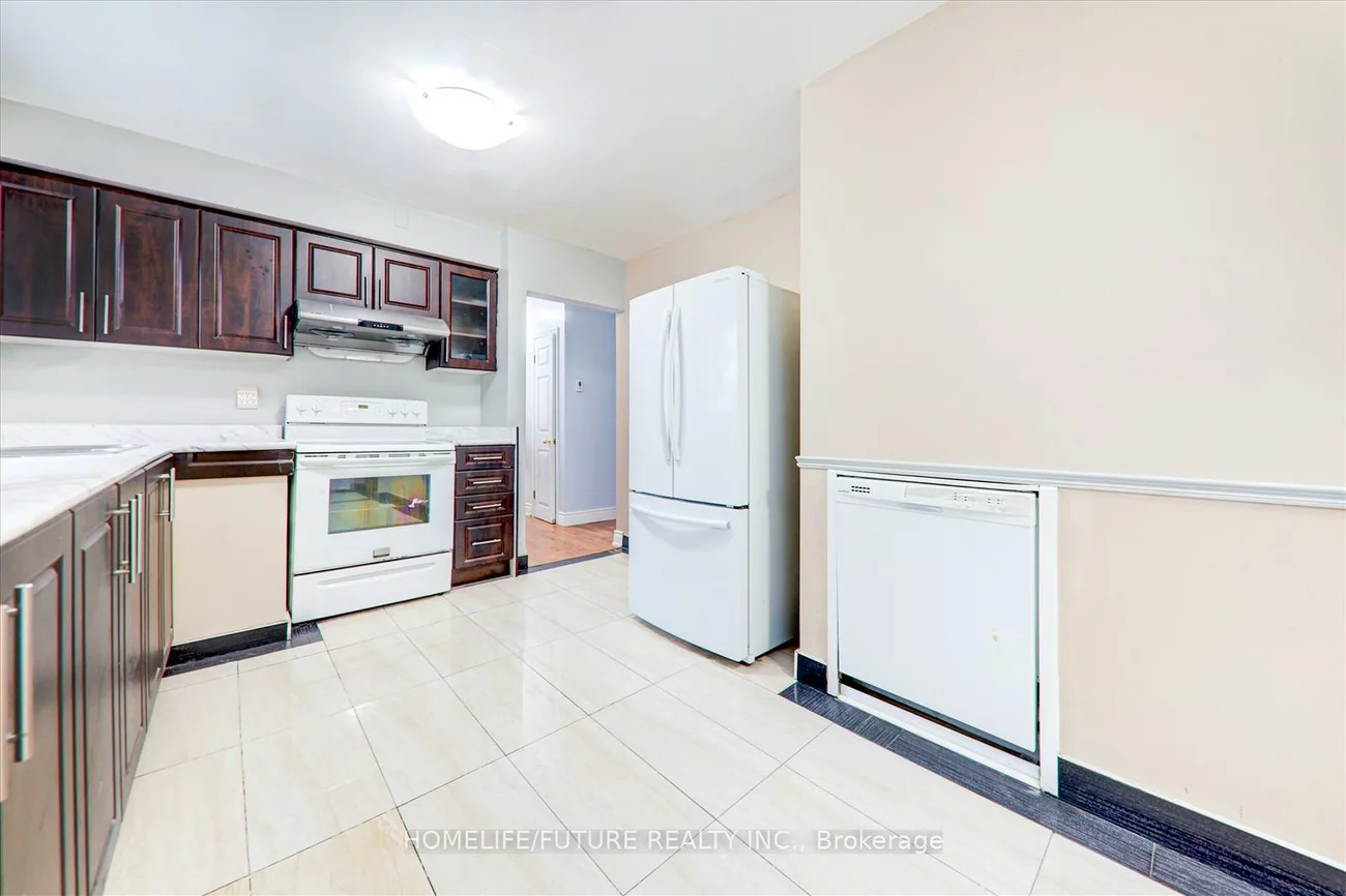 14, Griselda, Woburn, Toronto