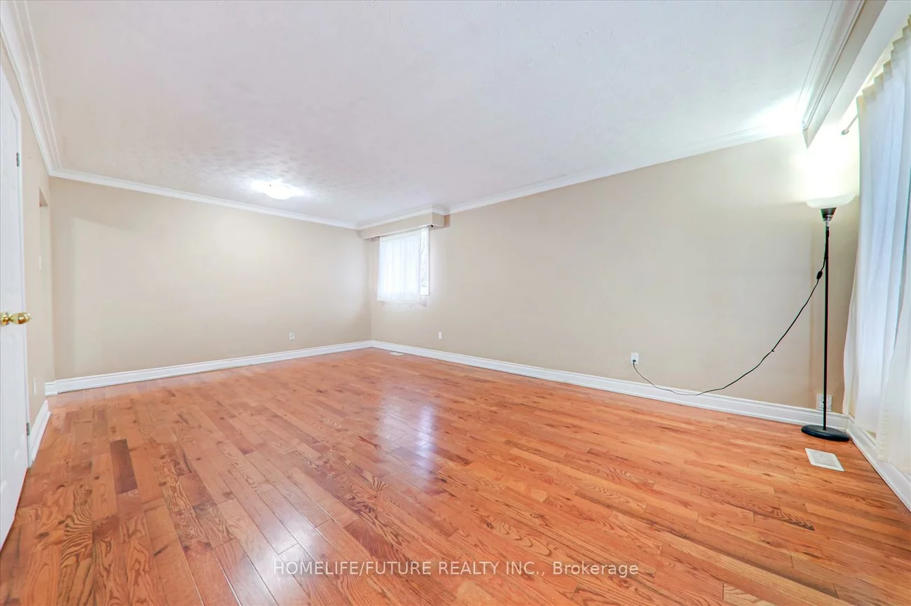 14, Griselda, Woburn, Toronto