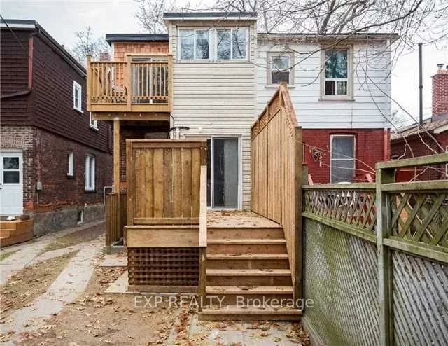 122, Parkmount, Greenwood-Coxwell, Toronto