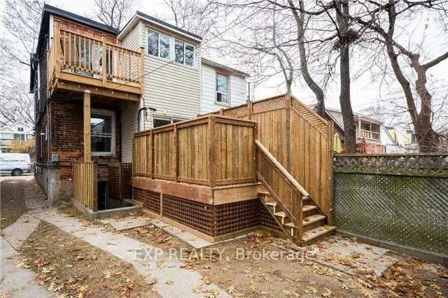 122, Parkmount, Greenwood-Coxwell, Toronto