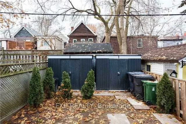 122, Parkmount, Greenwood-Coxwell, Toronto