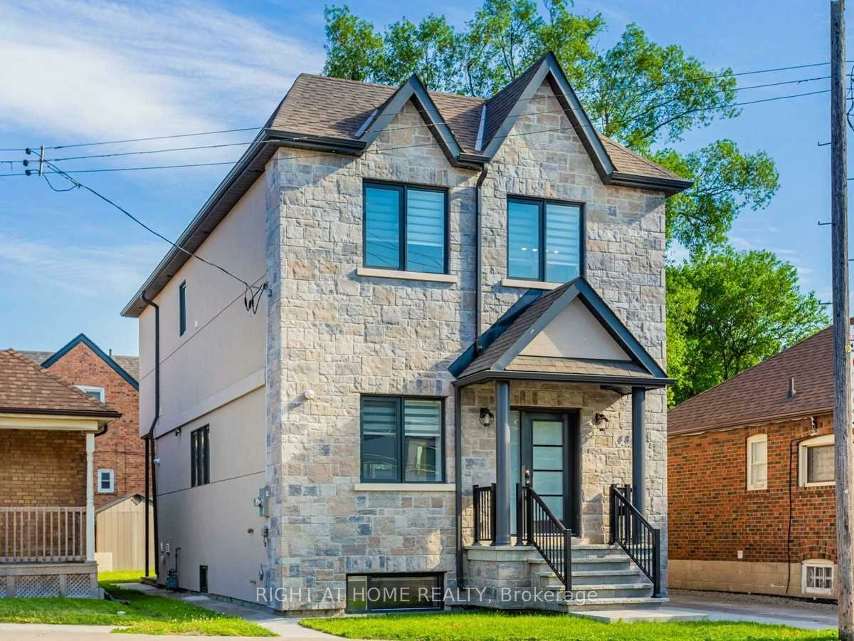 484, Donlands, East York, Toronto