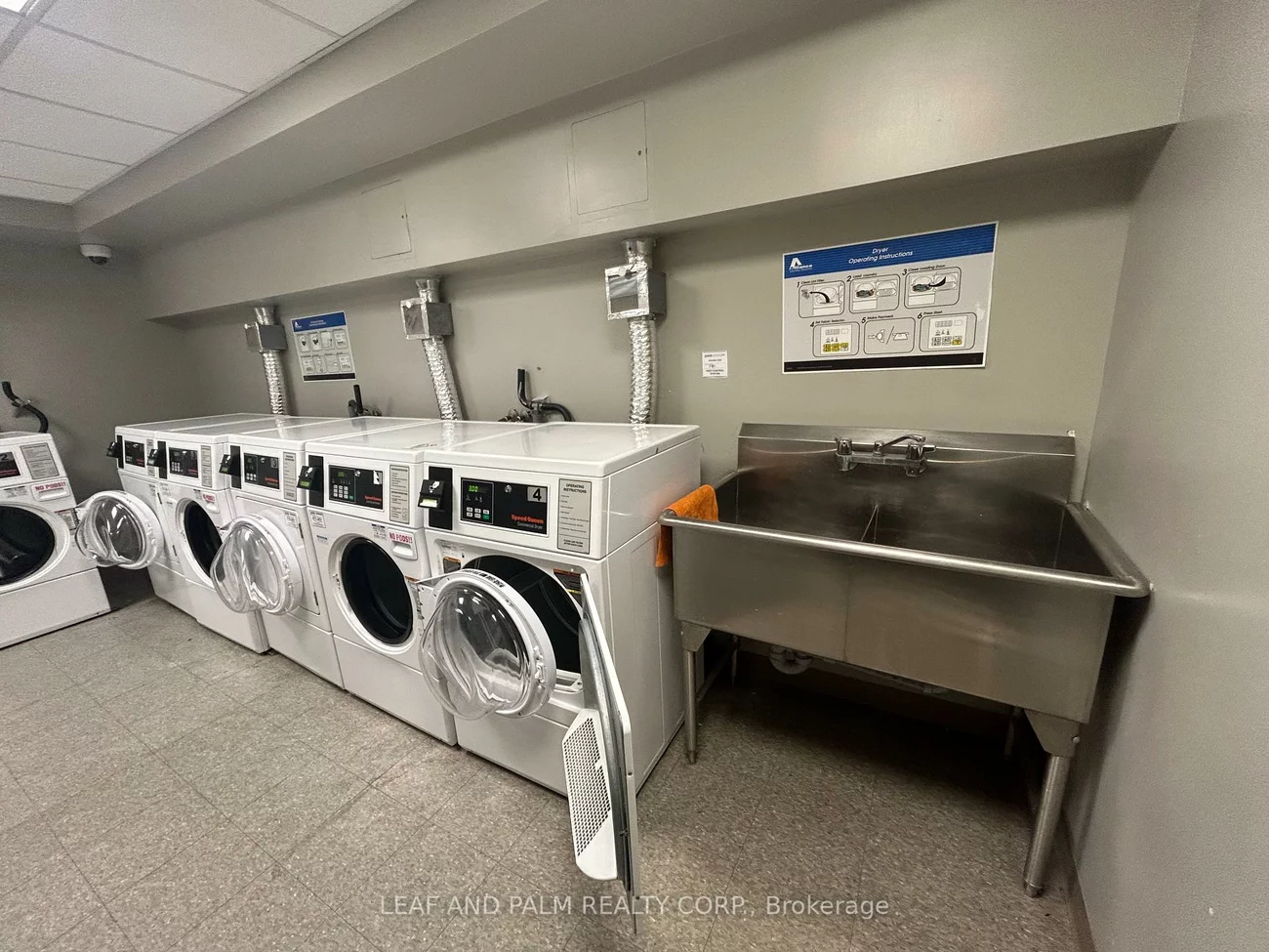 189, Cedarvale, Woodbine-Lumsden, Toronto