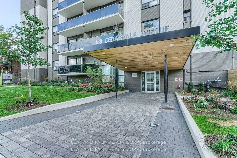189, Cedarvale, Woodbine-Lumsden, Toronto