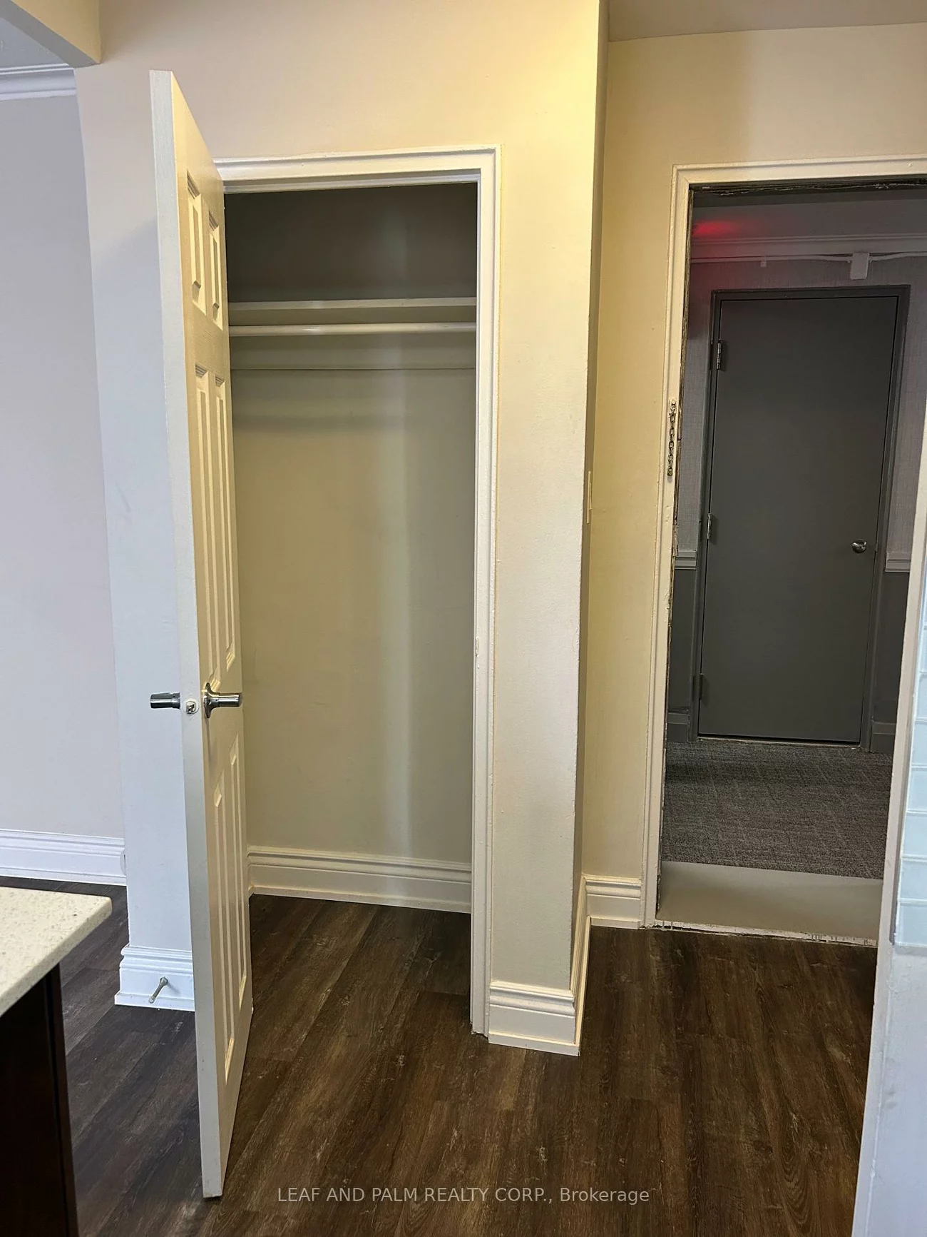 189, Cedarvale, Woodbine-Lumsden, Toronto