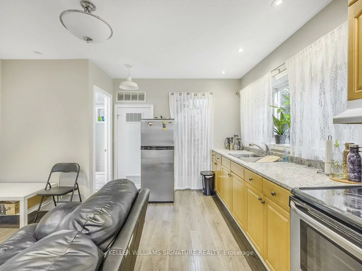 65, Orton Park, Morningside, Toronto