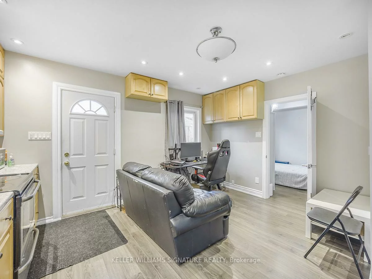 65, Orton Park, Morningside, Toronto