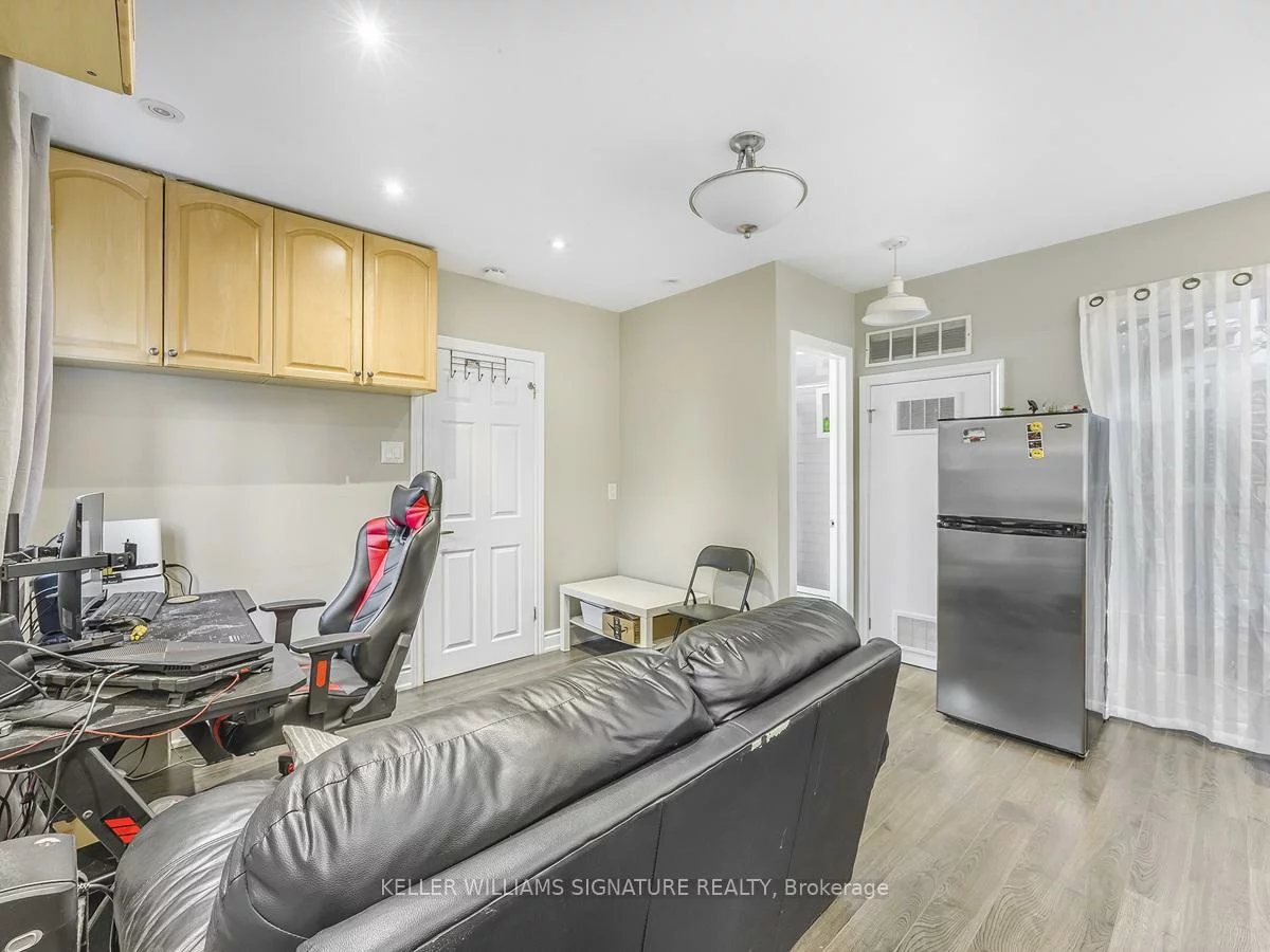65, Orton Park, Morningside, Toronto
