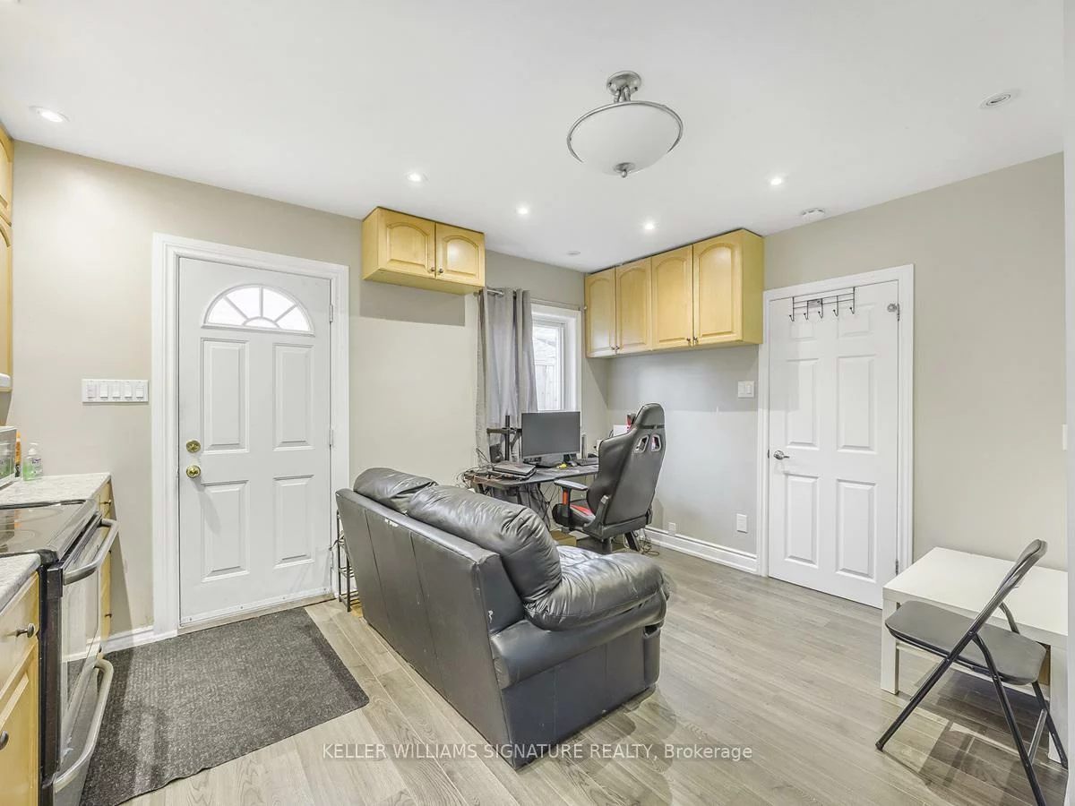 65, Orton Park, Morningside, Toronto