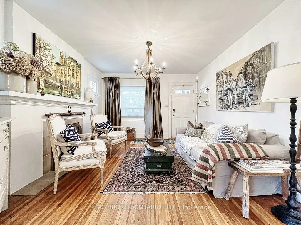 43, Stanhope, Broadview North, Toronto