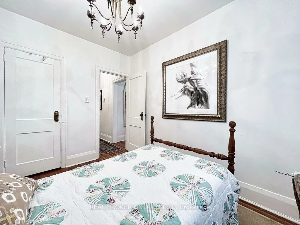 43, Stanhope, Broadview North, Toronto