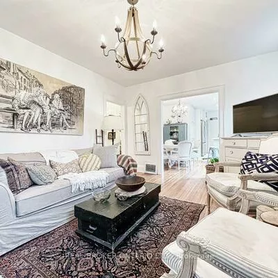43, Stanhope, Broadview North, Toronto