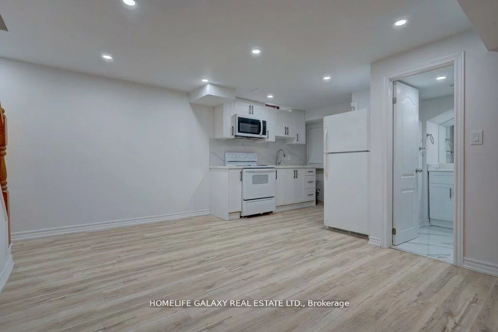 166, John Tabor, Malvern, Toronto