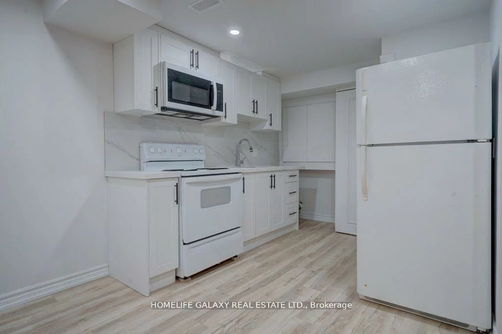 166, John Tabor, Malvern, Toronto