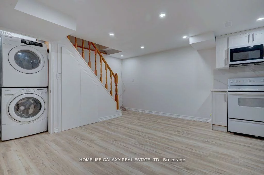 166, John Tabor, Malvern, Toronto
